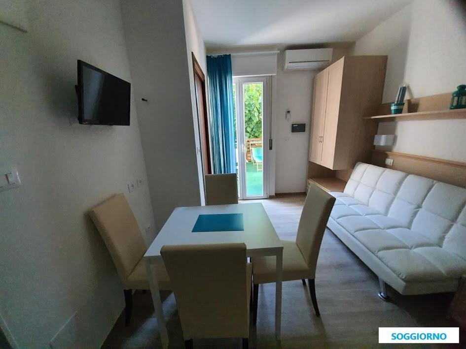 B&B Airone Cervia - Camere E Appartamenti المظهر الخارجي الصورة