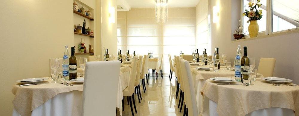B&B Airone Cervia - Camere E Appartamenti المظهر الخارجي الصورة
